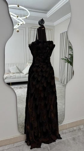 فستان سهره بني خامة خرز