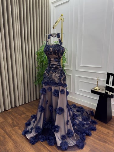 فستان سهره اسود القماش |دانتيل مطرز +بطانه تفته +ت...