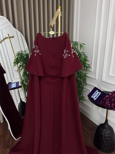 فستان سهره احمر باربي وتطريز يدوي الاصلي