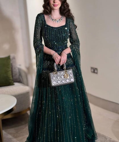 فستان سهره اخضر خامه تل مطرز بخرز