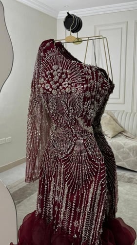 فستان سهره عودي الخامة خرز