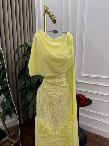 فستان سهره اصفر باربي وتل علا ورد