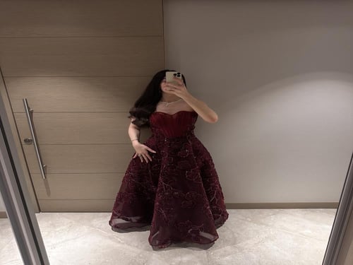 فستان سهره احمر تل على ورد