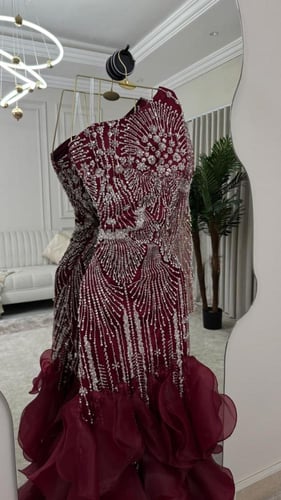 فستان سهره عودي الخامة خرز