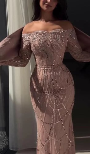 فستان سهره لحمي الخامة خرز