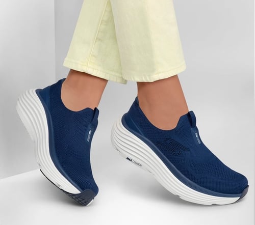 سكيتشرز - Max Cushioning Endeavour Sarasota