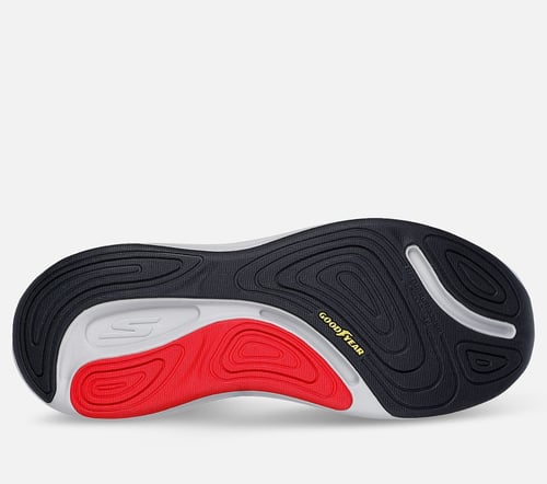 سكيتشرز - Max Cushioning Suspension Voyager حذاء ر...