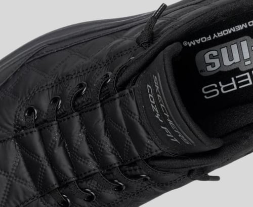 سكيتشرز - Contour Foam Cozy Fit حذاء Slip-Ins مريح...