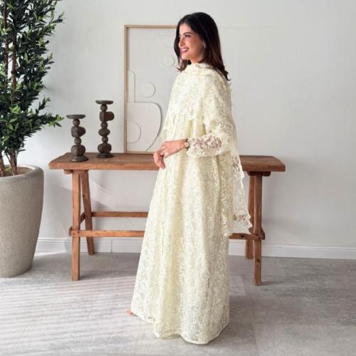 عباية وطرحة دانتيل مورد لون ليموني - lemone lace