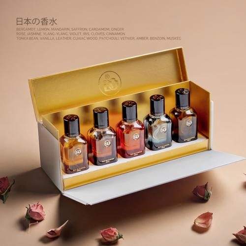 مجموعة العطور اليابانية
