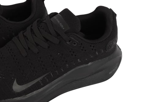 حذاء نايك زوم