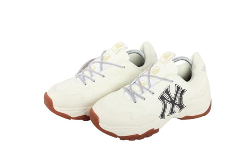 حذاء نيويورك يانكيز