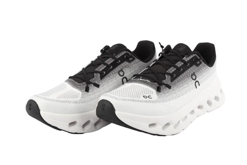 حذاء أون راننج كلاود