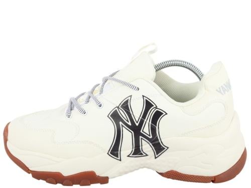 حذاء نيويورك يانكيز