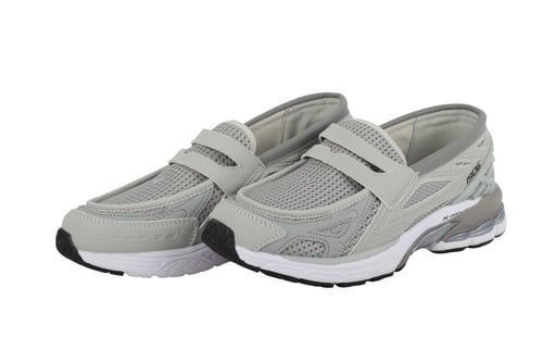 حذاء نيوبلانس 1906