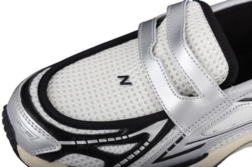 حذاء نيوبلانس 1906