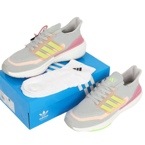 حذاء أديداس ألترا بوست