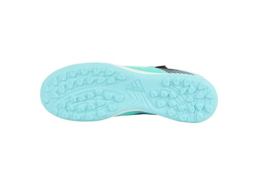 حذاء كرة اديداس