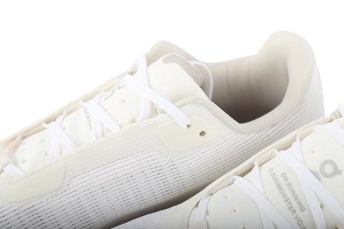 حذاء أون راننج كلاود