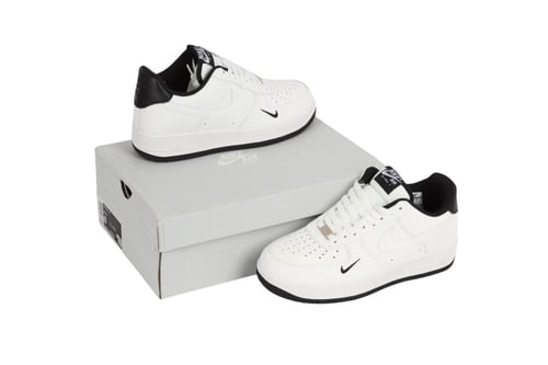 حذاء نايك إير فورس 1