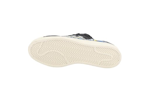 حذاء أديداس سوبرستار