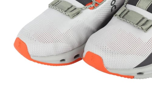 حذاء اون راننج كلاود