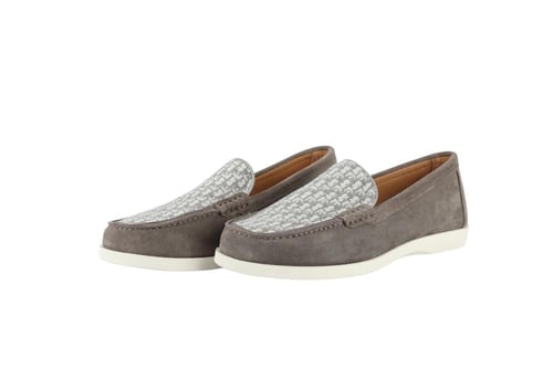 حذاء لوفر لويس فيتون