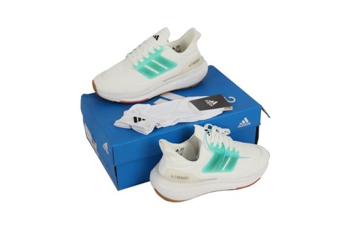 حذاء أديداس ألترا بوست