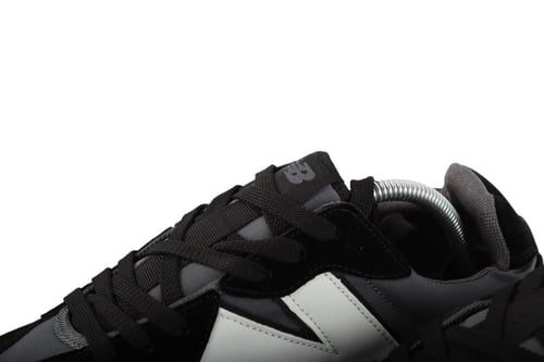 حذاء نيوبلانس 327