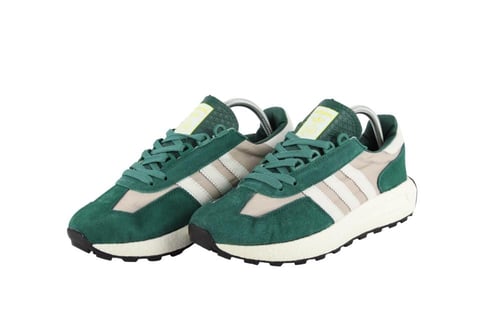 حذاء أديداس ريتروبي