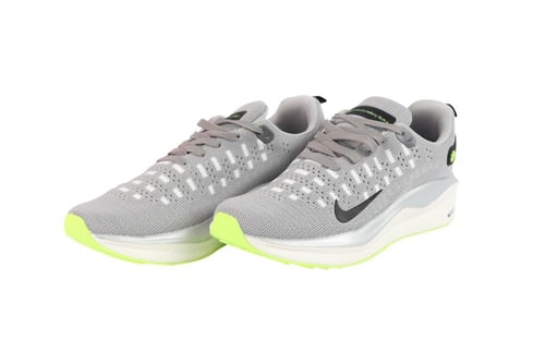 حذاء نايك زوم