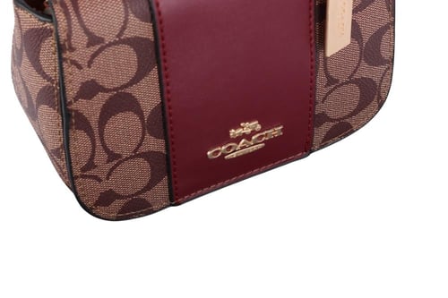 حقيبة كوتش تابي