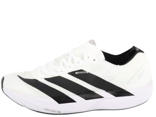 حذاء أديداس