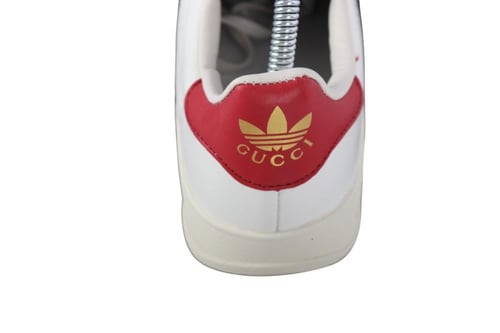 حذاء أديداس هاندبول سبيشيال