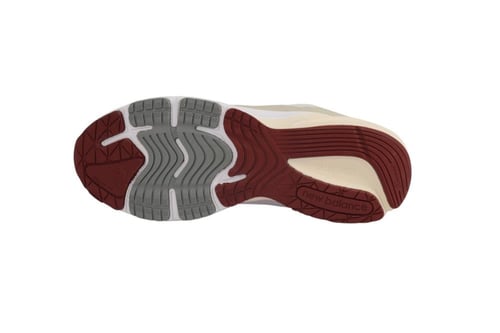 حذا لورو بيانا/نيوبلانس990v6