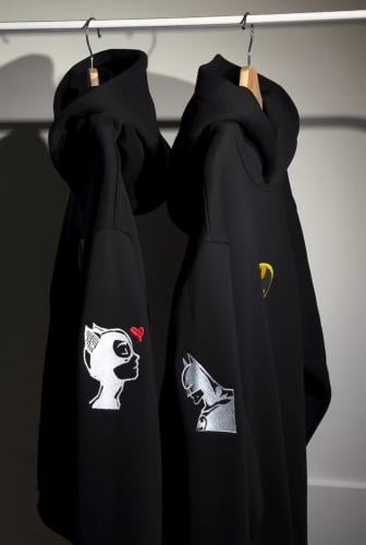 هودي باتمان وباتمانه بتصميم حصري