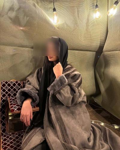 فروة نسائية بتصميم فاخر