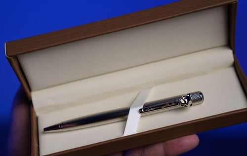 قلم ماركة فخامة