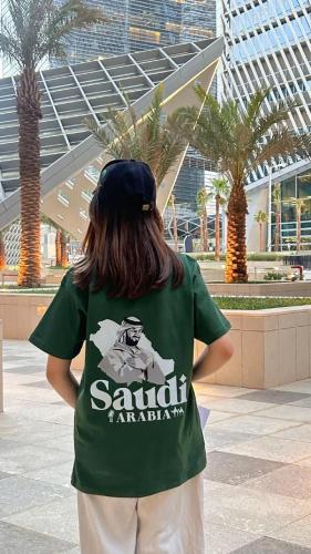 تيشرت اليوم الوطني الاكثر فخامة