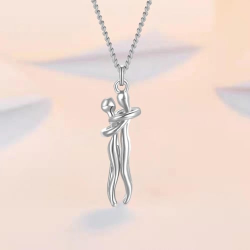 سلسال العناق ( ليحتضنك دائماً بدلا عني )