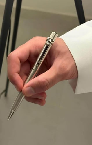 قلم ماركة فخامة