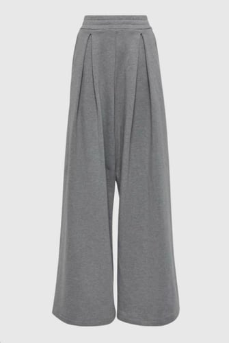 Elegant Flow Wide-Leg Pants with Modern Design