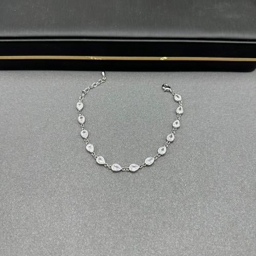 إسوارة زركون تصميم ماركة 070