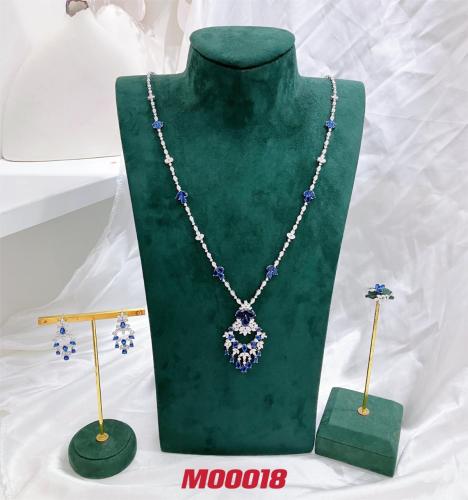 طقم زركون موديل رقم 124