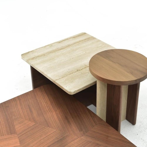 طاولة إليسيه مونمارتر اللوفر