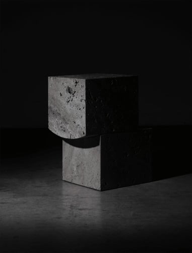 طاولة جانبية رسيت