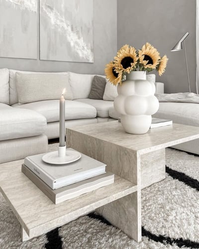 طاولة رخام ترافنتينو