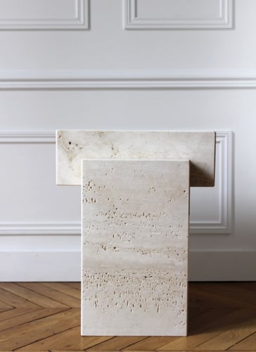 طاولة جانبية من الترافنتينو الطبيعي