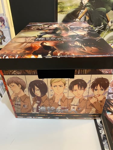 Attack on Titan collection