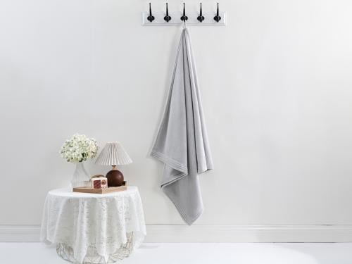 منشفة حمام كبير كورال مايكروفايبر - 90×180 سم - رم...